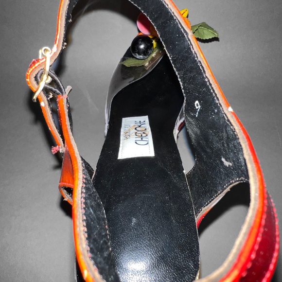 70s Red Fruit Cluster Wood  Platform Sandals - Picture 7 of 13